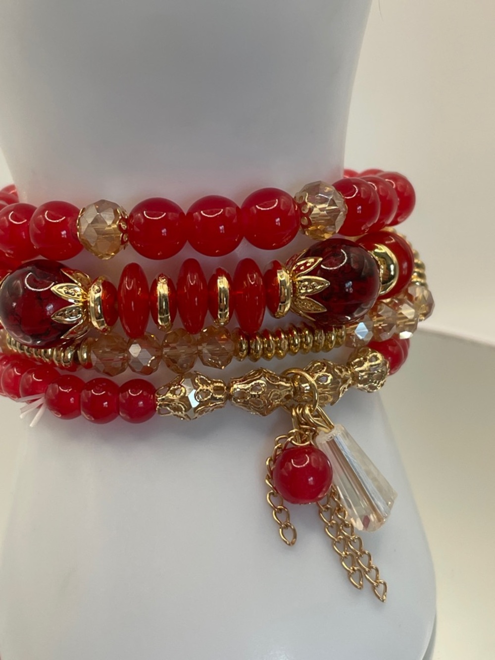 Red Gold Multi-Strand Glass, Acrylic, & Crystal Beaded Stretch Bracelet 7 NEW